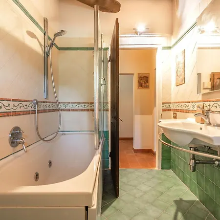 Villa Casale Bianca Luce By Halldis Santa Luce