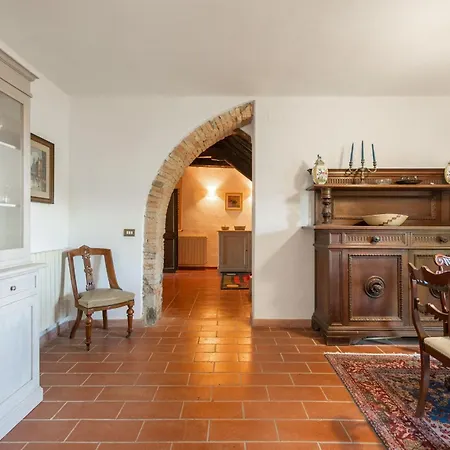Villa Casale Bianca Luce By Halldis