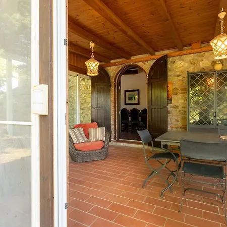 Casale Bianca Luce By Halldis Villa *