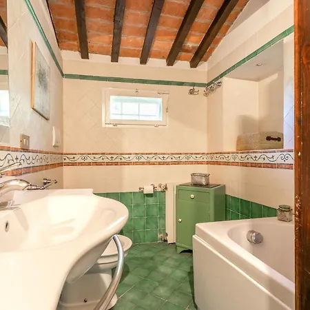 Casale Bianca Luce By Halldis Santa Luce