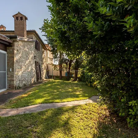 Casale Bianca Luce By Halldis