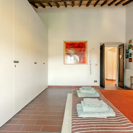 Villa Casale Bianca Luce By Halldis *